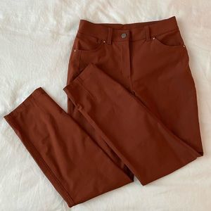 Lululemon city sleek dark Terracotta size 4 pants. Excellent condition.